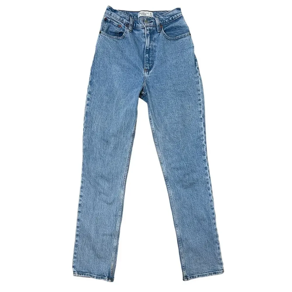Abercrombie Curve Love Ultra High Rise 90's Straight Jeans Medium Wash Size 26L